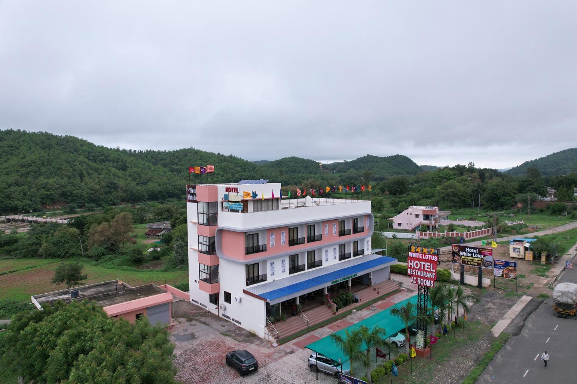 Hotel White Lotus Dungarpur Luaran gambar
