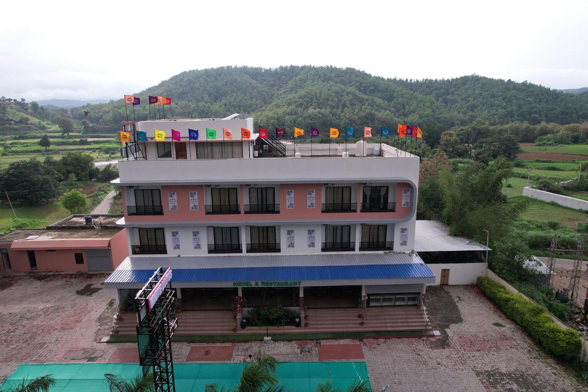 Hotel White Lotus Dungarpur Luaran gambar