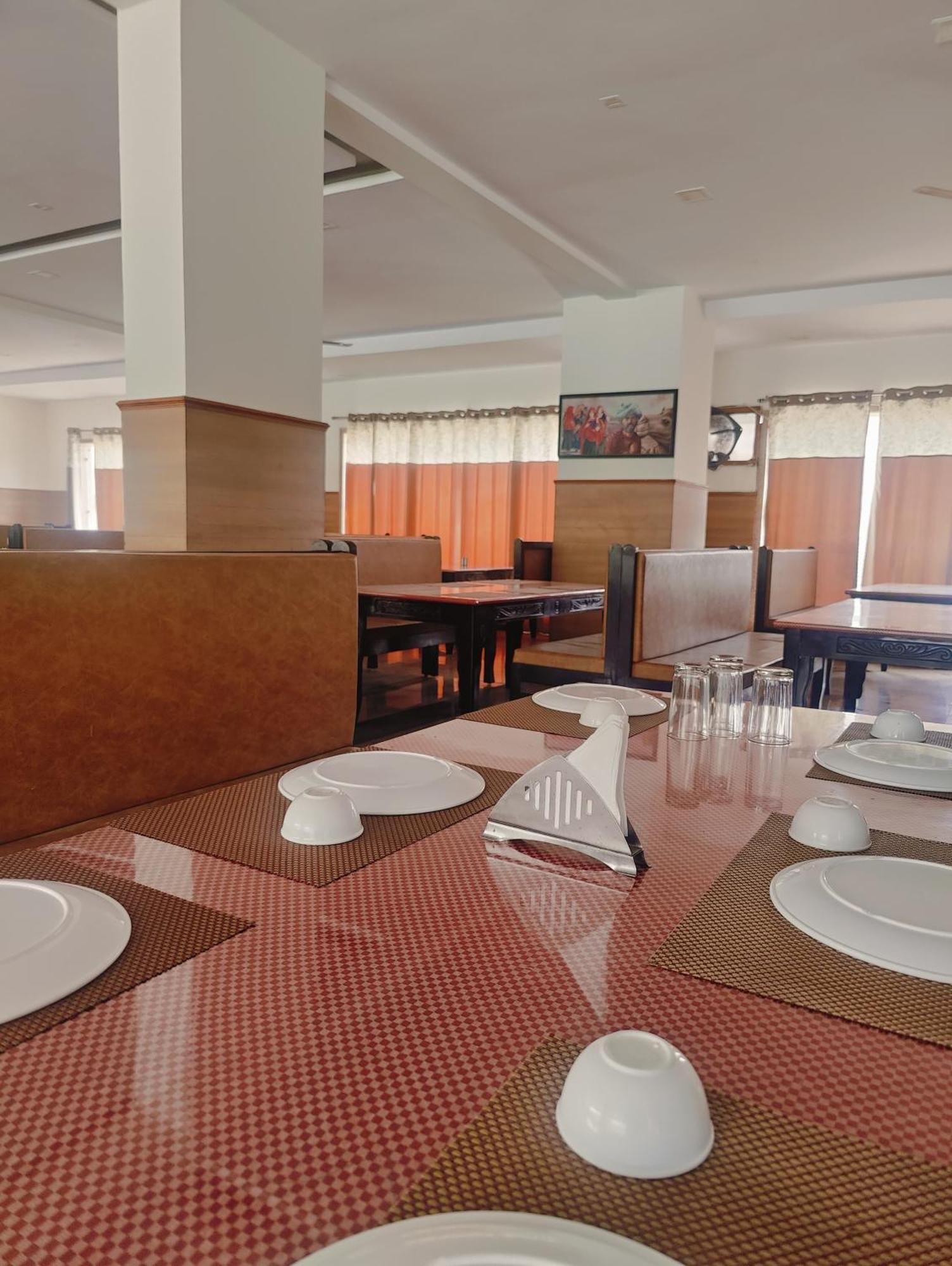 Hotel White Lotus Dungarpur Luaran gambar